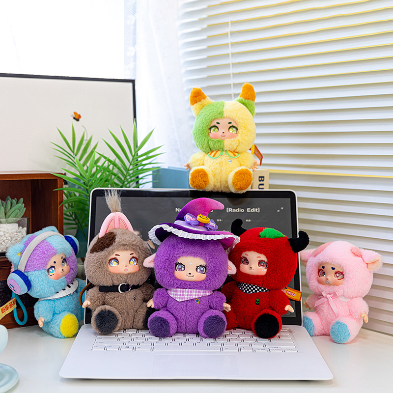 น่ารักแม่มดฮาโลวีนตุ๊กตาไวนิล  - Online Educational Games For Kids บทวิจารณ์และราคา